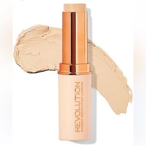 Makeup Revolution Fast Base Stick Foundation - Beige